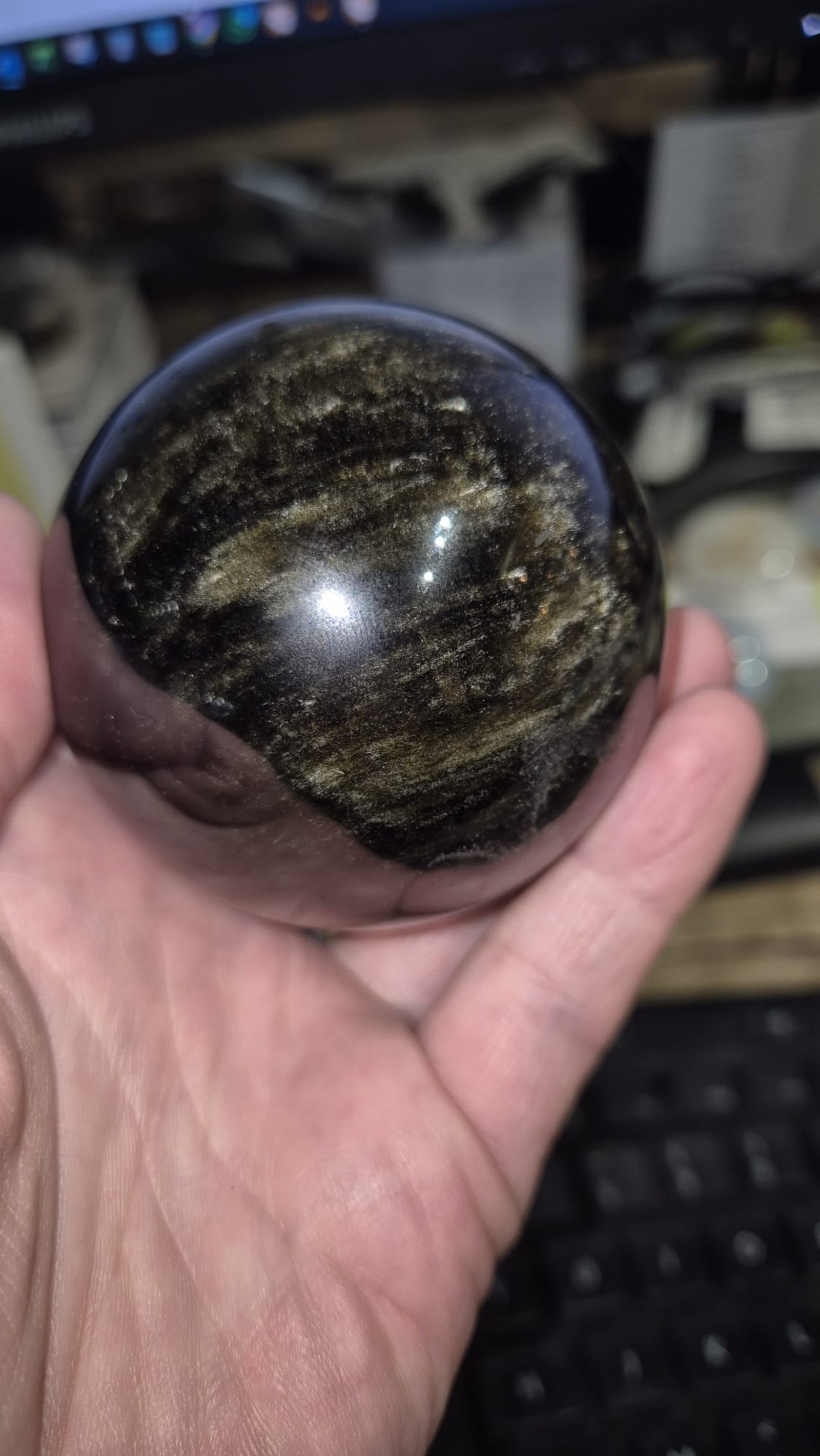 Obsidiaan goud 8 cm edelsteen bol