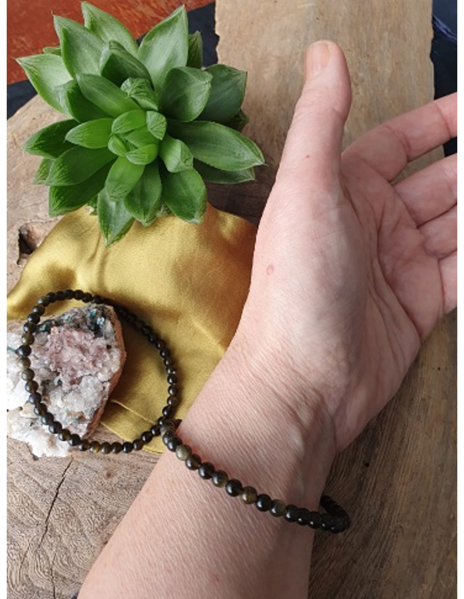 Obsidiaan goud kralenarmband 4 mm