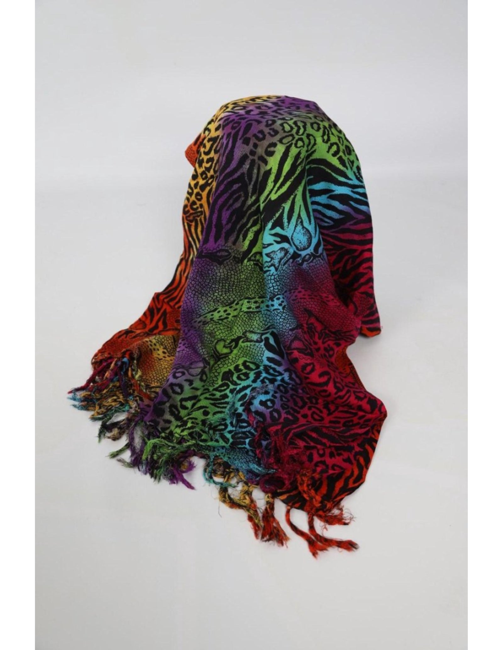 Om Namaste Sarong - 424 - dierenprint - regenboog