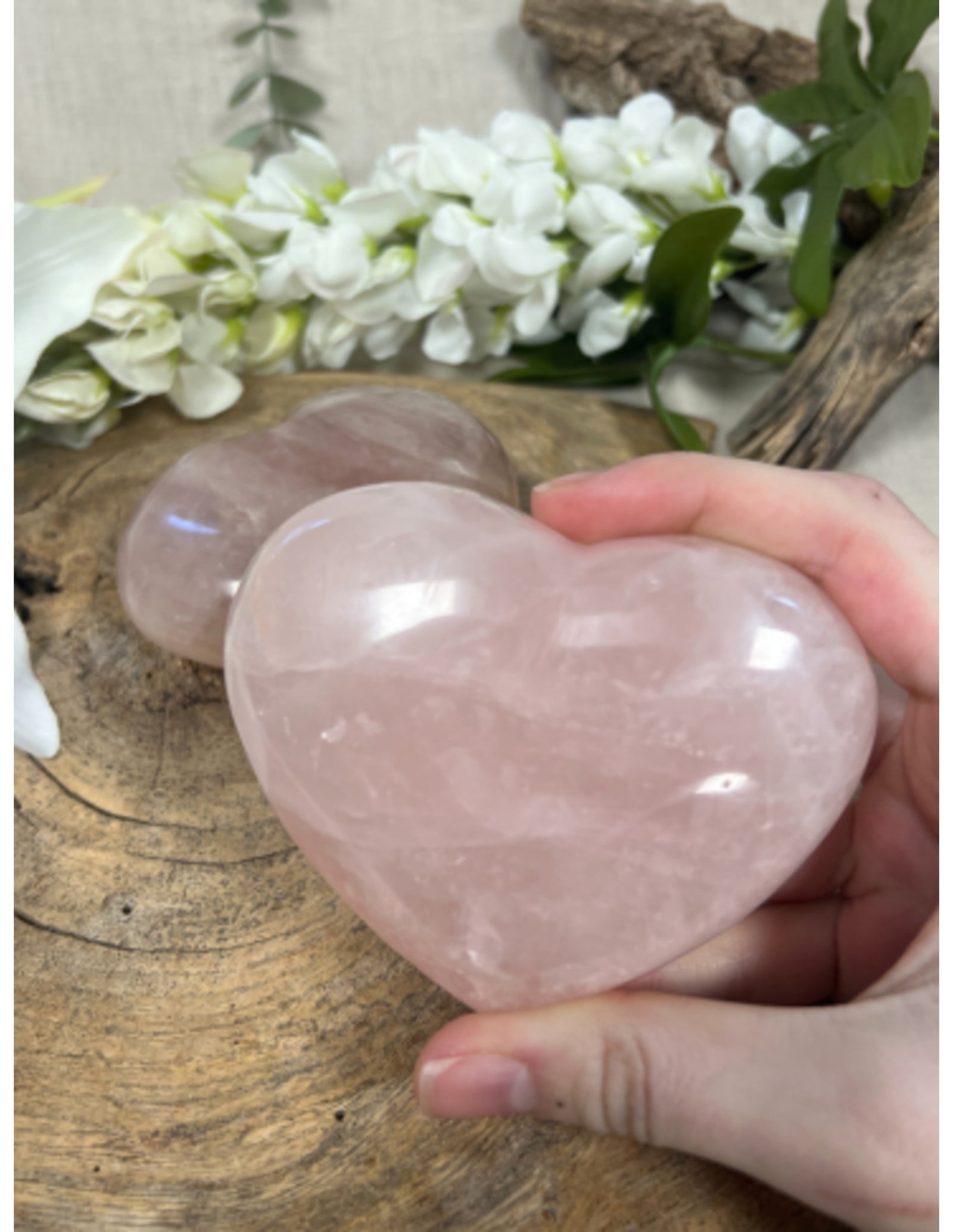 Roze kwarts edelsteen hart 400-500 gram