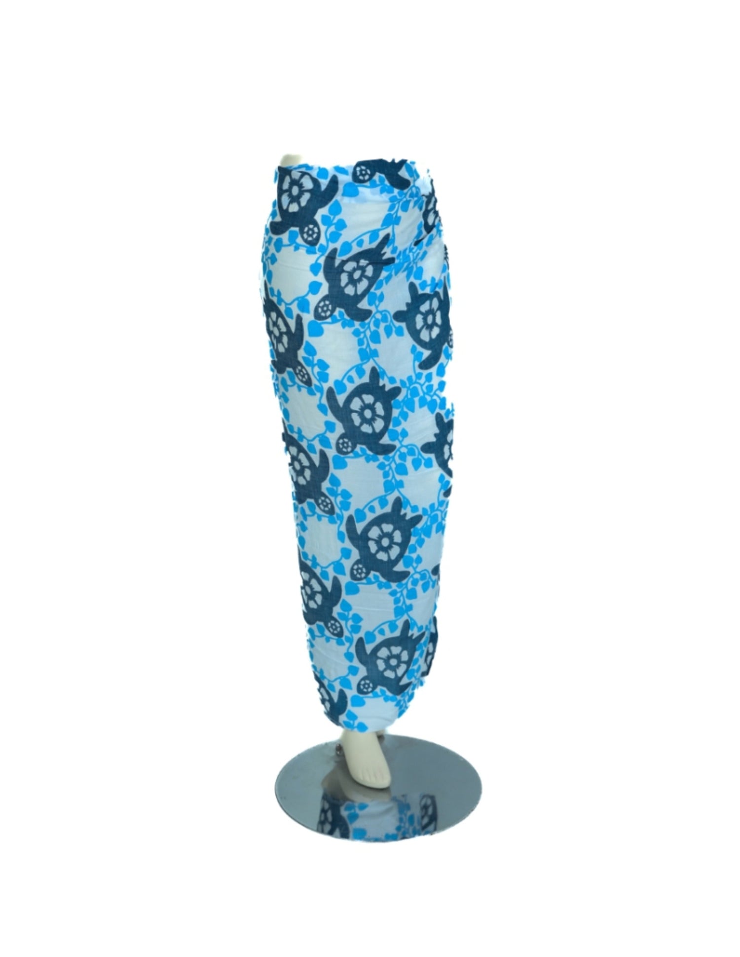 Sarong met blauw schildpadden-motief van Om Namaste