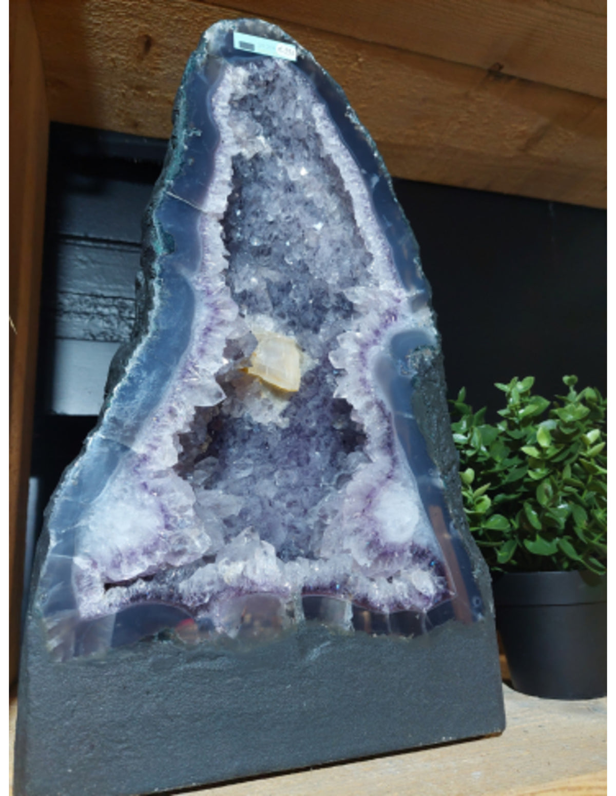 Amethist geode A nr. 31