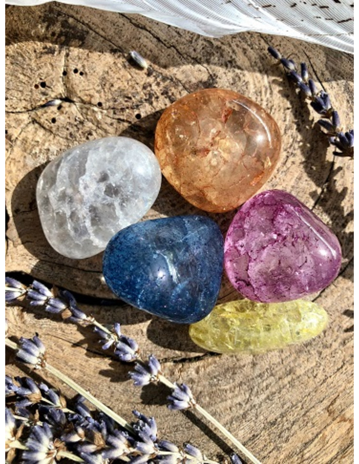 Bergkristal crackle mix 250 gr. trommelstenen (gekleurd) (mt3)