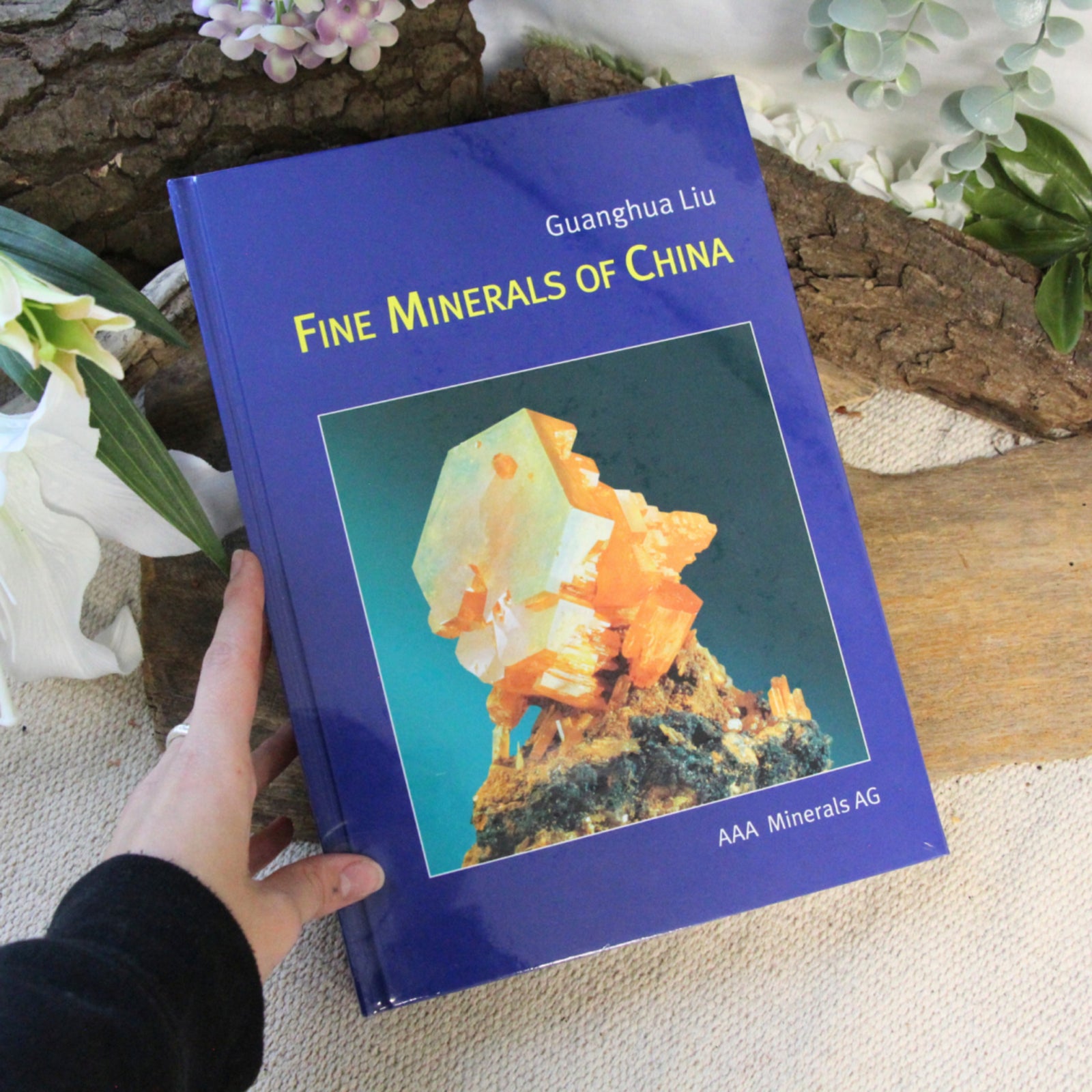 Boek- Fine Minerals of China