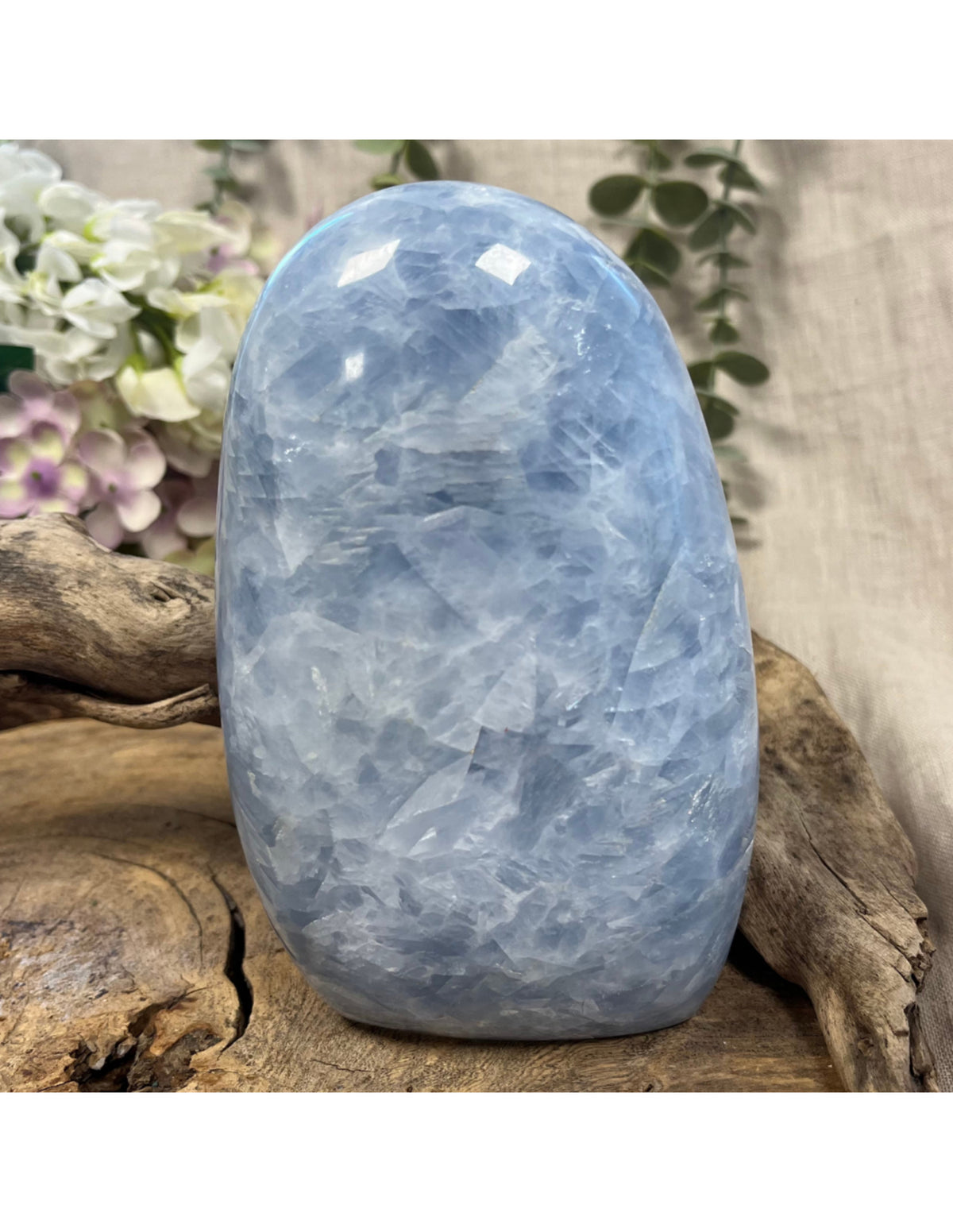 Calciet blauw edelsteen sculptuur nr.05