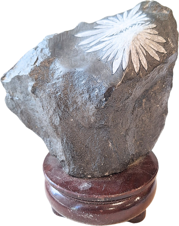 Chrysantensteen edelsteen sculptuur nr.06
