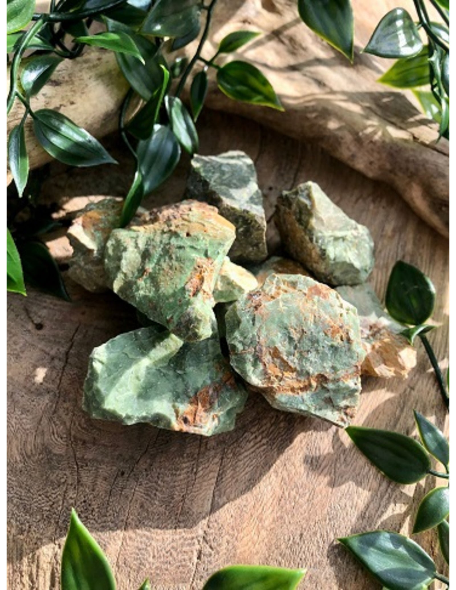 Chrysopraas 250 gr. ruwe brokjes