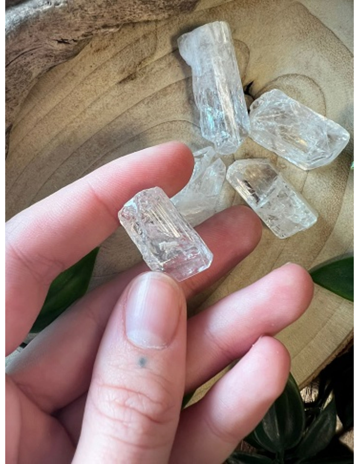 Danburiet ruw stukje 5-10 gram