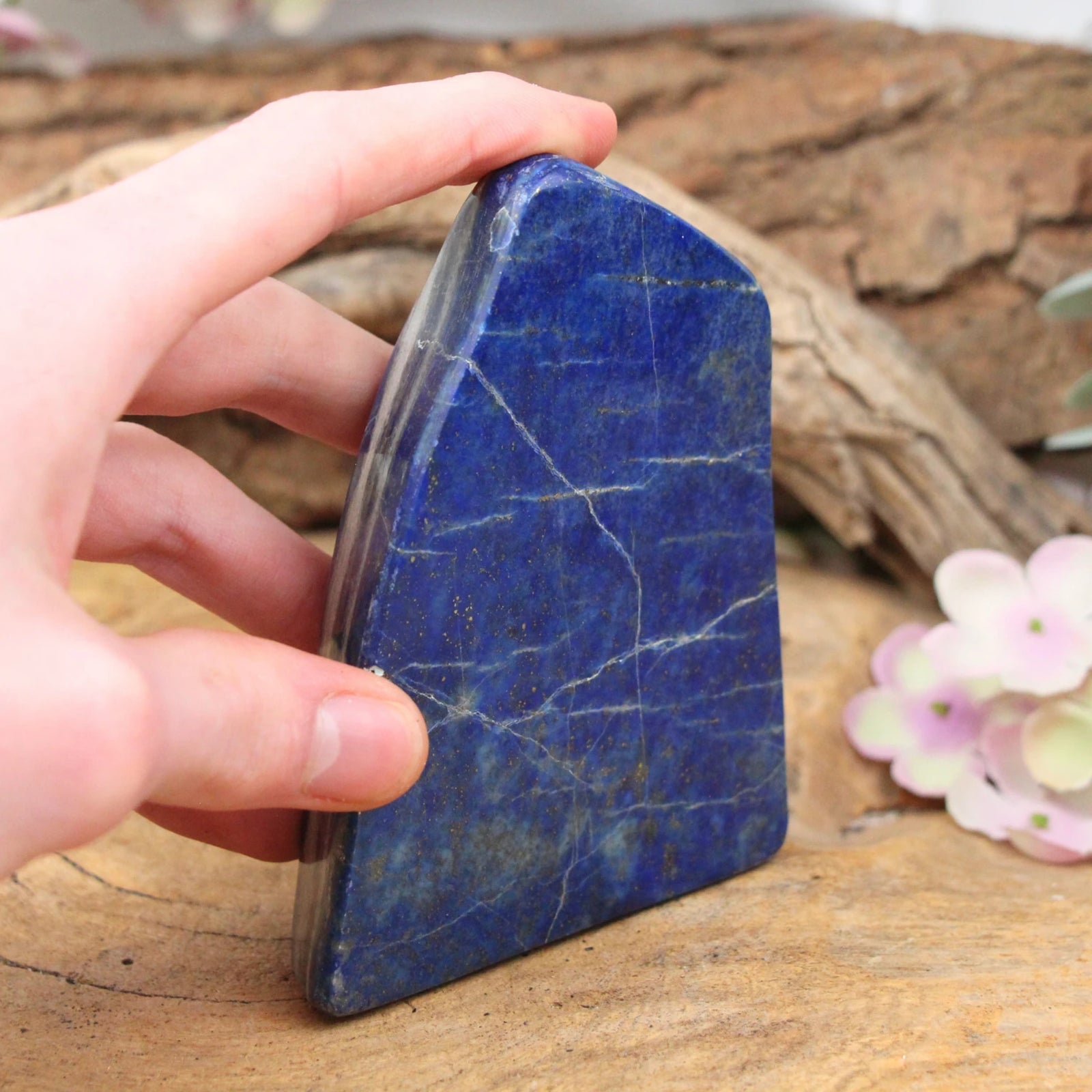 Lapis Lazuli sculptuur nr.25