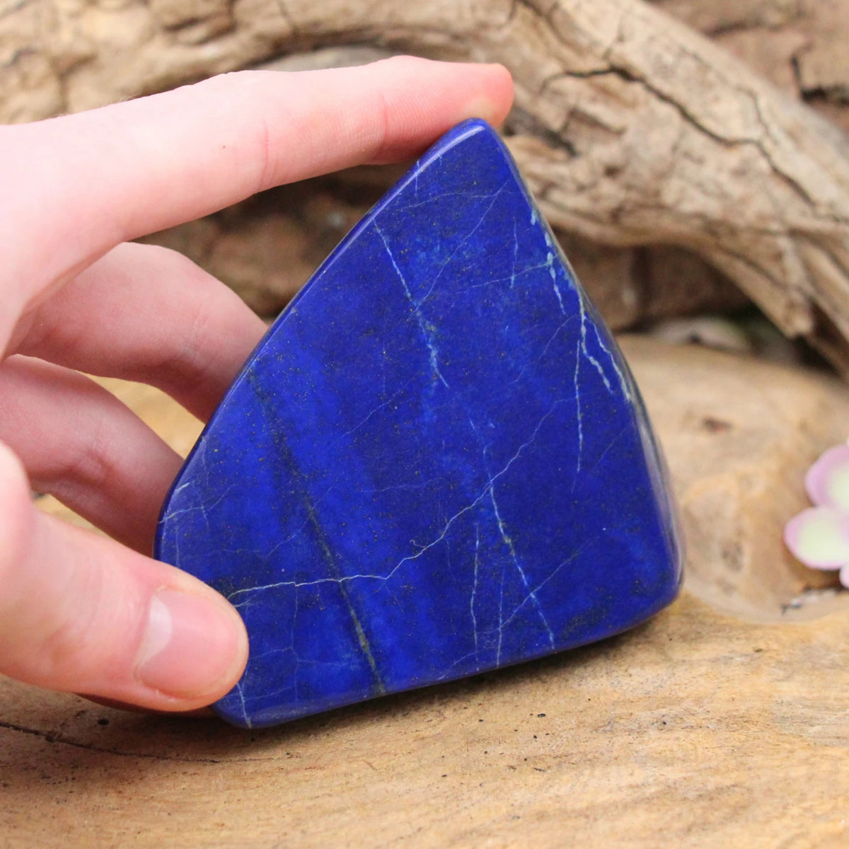 Lapis Lazuli sculptuur nr.27