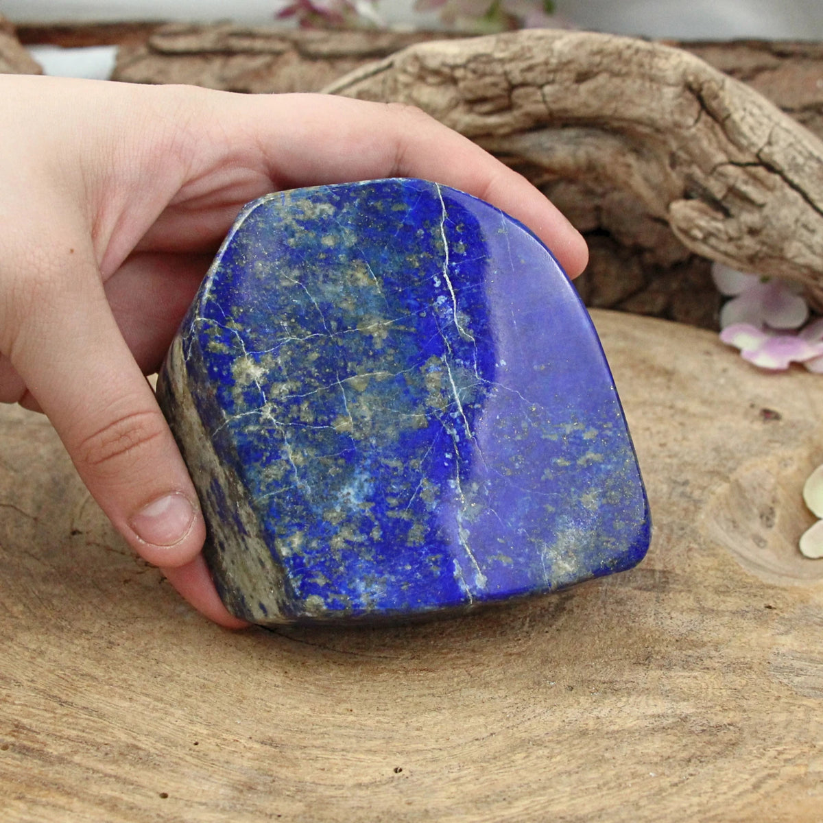 Lapis Lazuli sculptuur nr.32