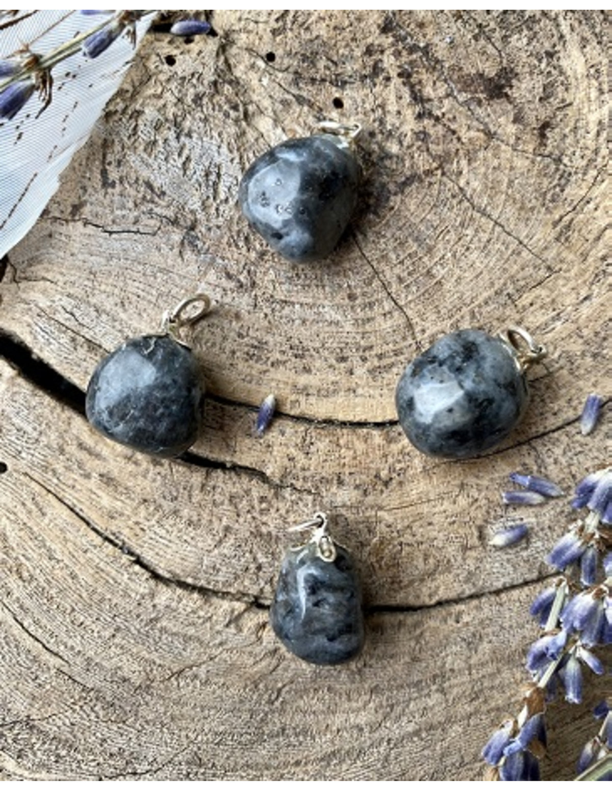 Larvikiet edelsteen hanger