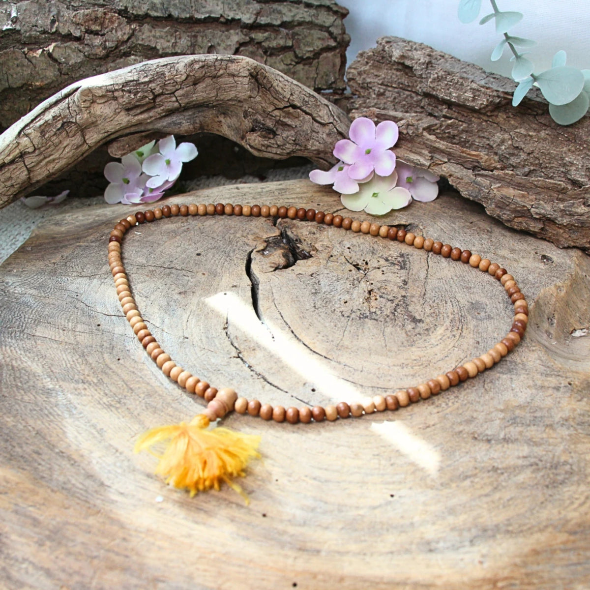 Mala sandalwood 25 cm