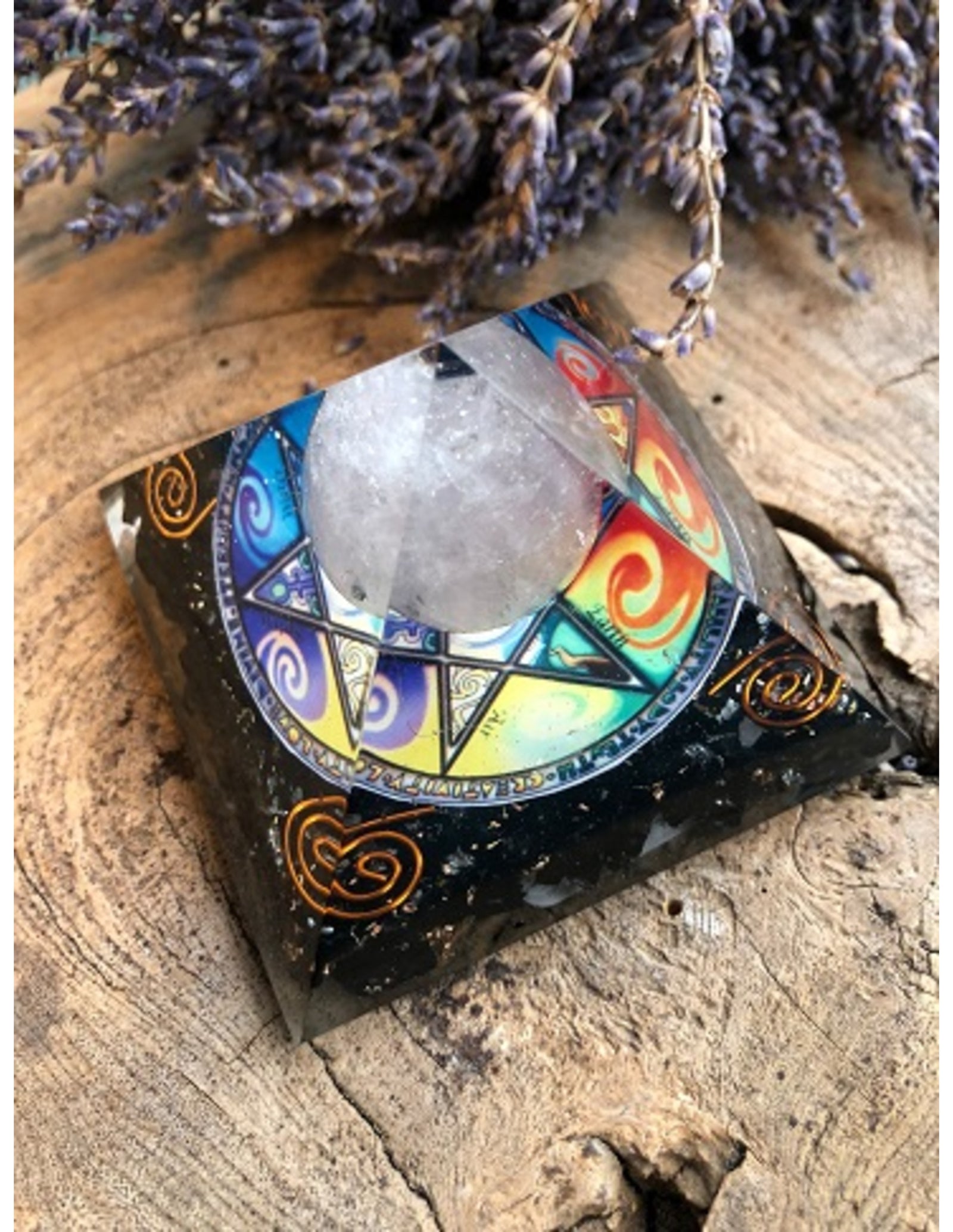 Orgonite piramide 65 mm