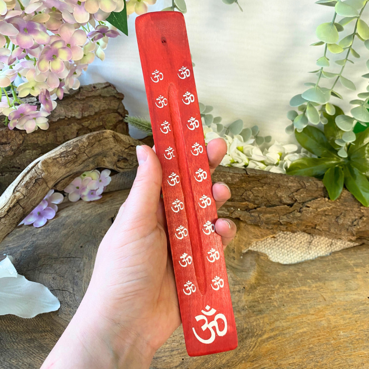 Plankje hout Ohm - rood - wierook houder