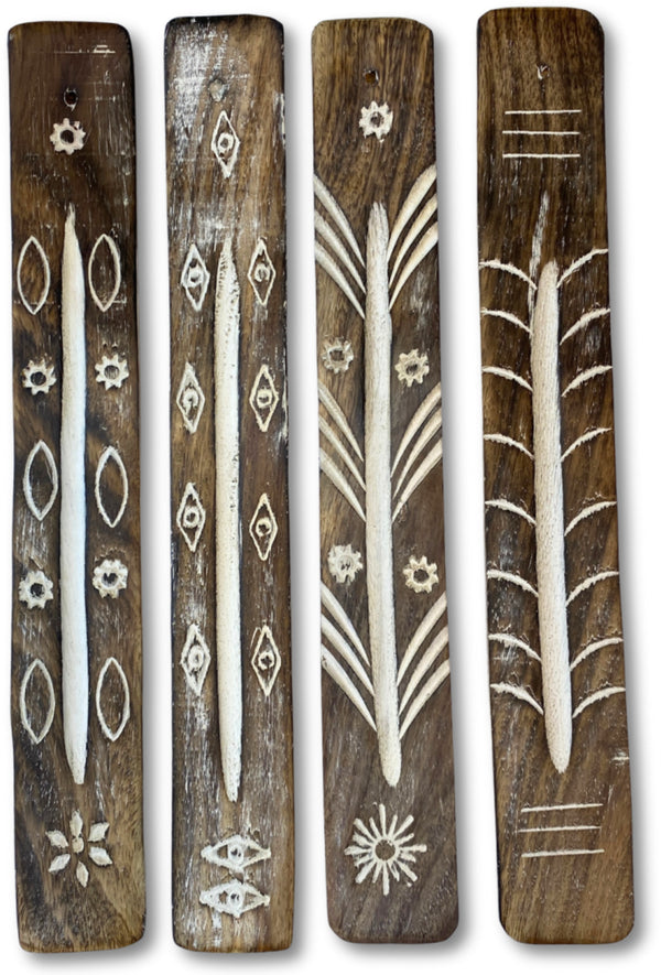 Plankje mangohout - met diverse witte motieven - Wierook houder