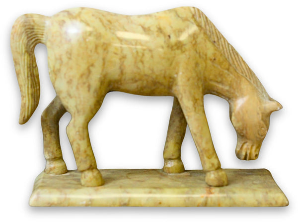 Speksteen paard grazend 15 cm